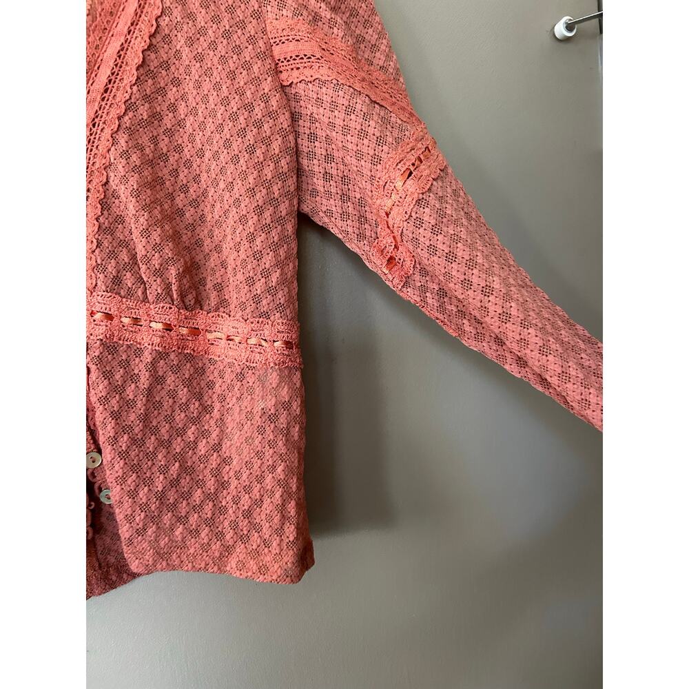 Free People Kika Top CoralPink LaceyVNeck ButtonFront Blouse Boho indie festival - Picture 5 of 16